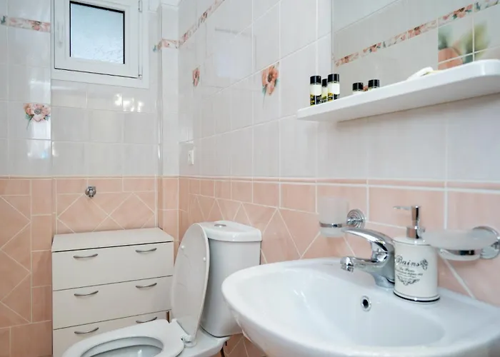 アパート Barbarossa House